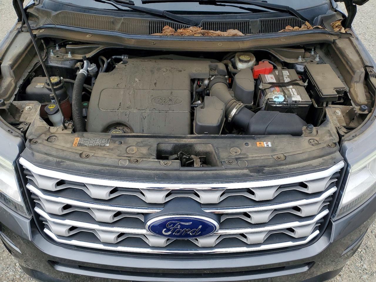 2017 FORD EXPLORER XLT photo 34