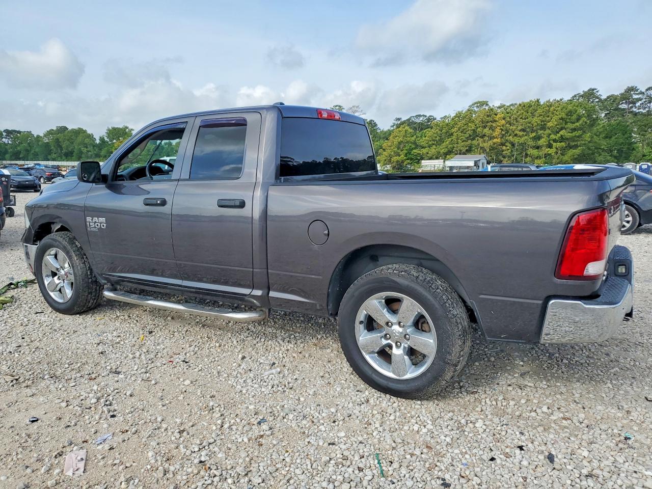2019 RAM 1500 CLASSIC TRADESMAN photo 4