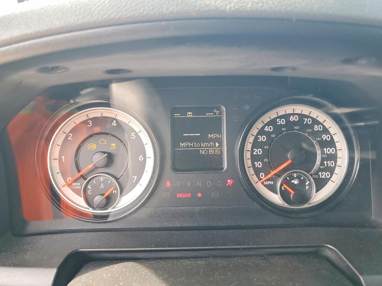 2019 RAM 1500 CLASSIC TRADESMAN photo 22