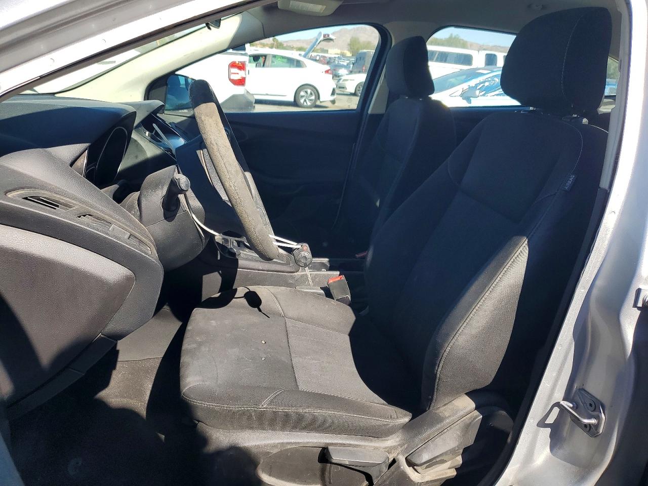 2018 FORD FOCUS S photo 7