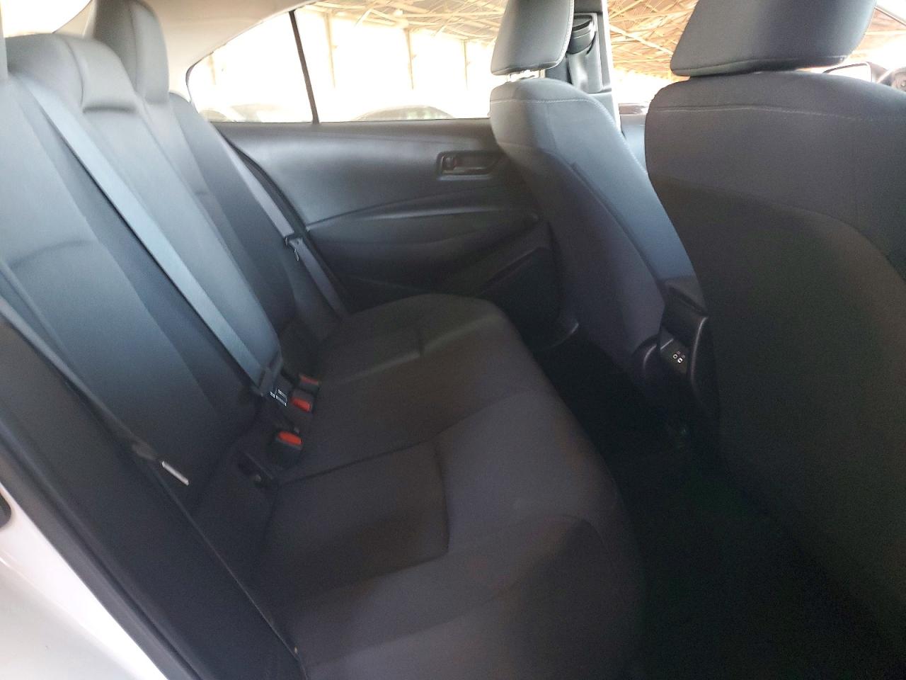 2023 TOYOTA COROLLA LE photo 19