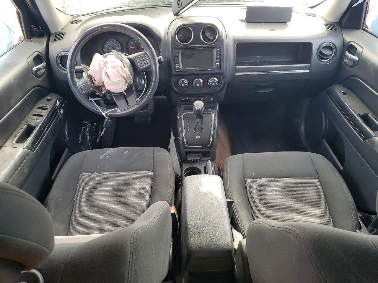 2014 JEEP PATRIOT LATITUDE photo 18