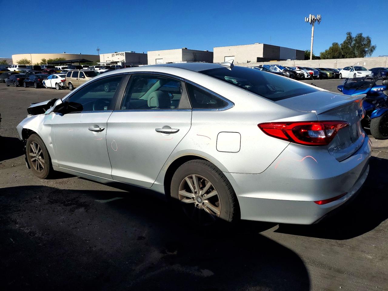 2017 HYUNDAI SONATA SE photo 4
