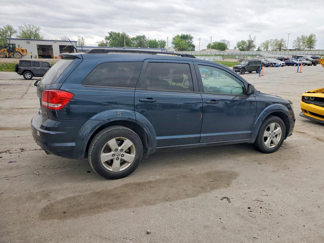 2013 DODGE JOURNEY SE photo 5