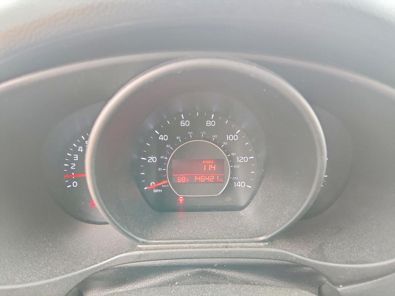 2016 KIA SOUL BASE photo 17