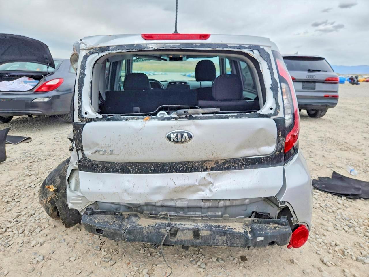 2016 KIA SOUL BASE photo 11