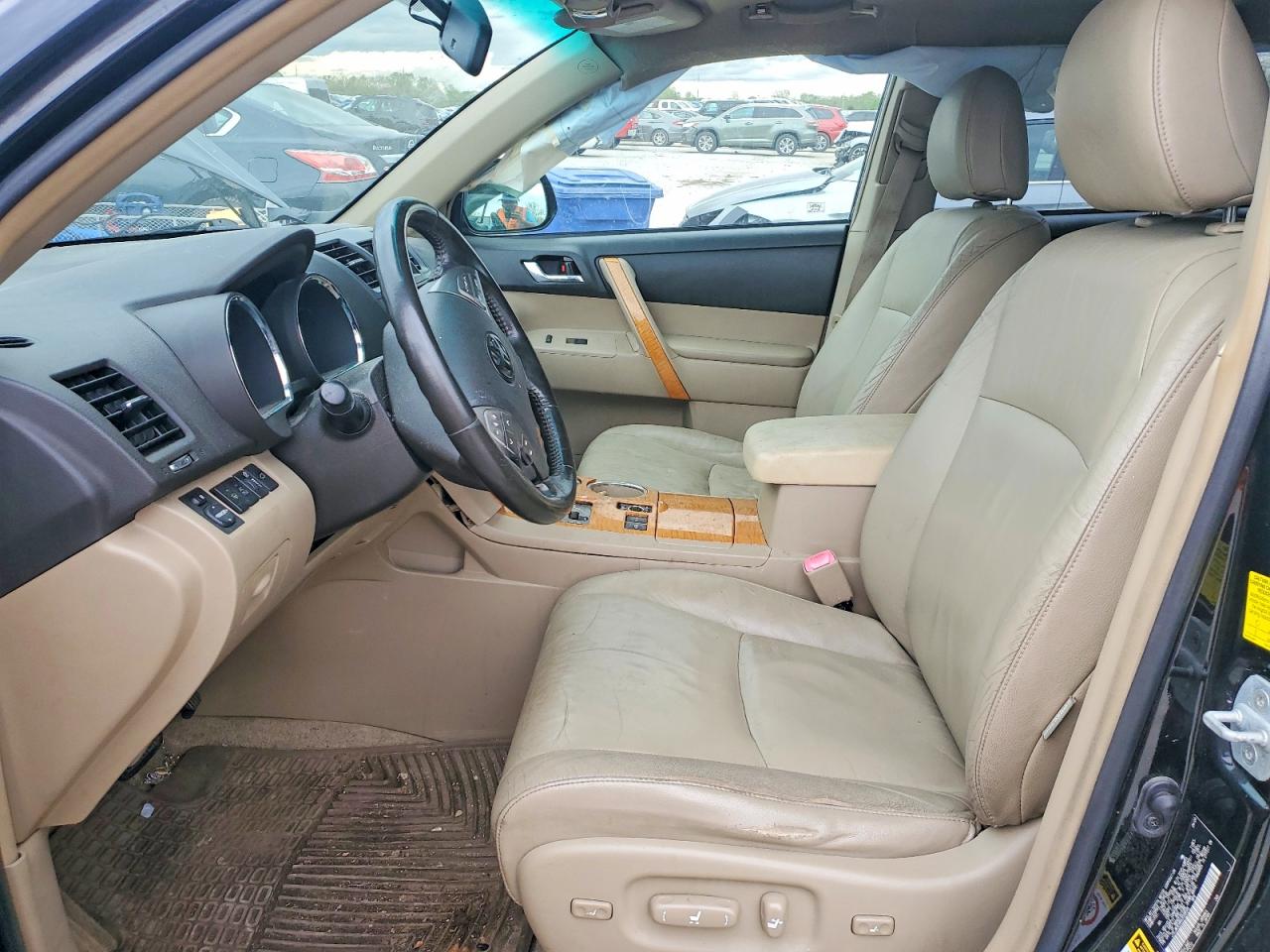 2010 TOYOTA HIGHLANDER HYBRID LIMITED photo 19