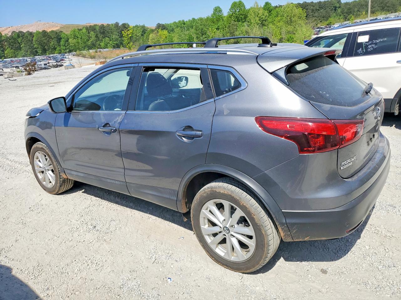 2019 NISSAN ROGUE SPORT SV photo 3