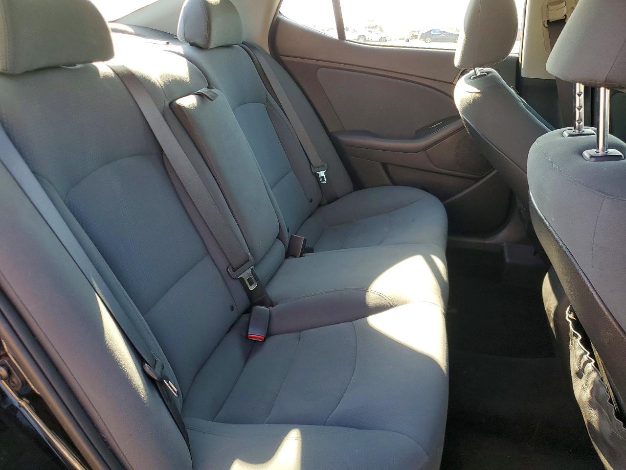 2015 KIA OPTIMA LX photo 28