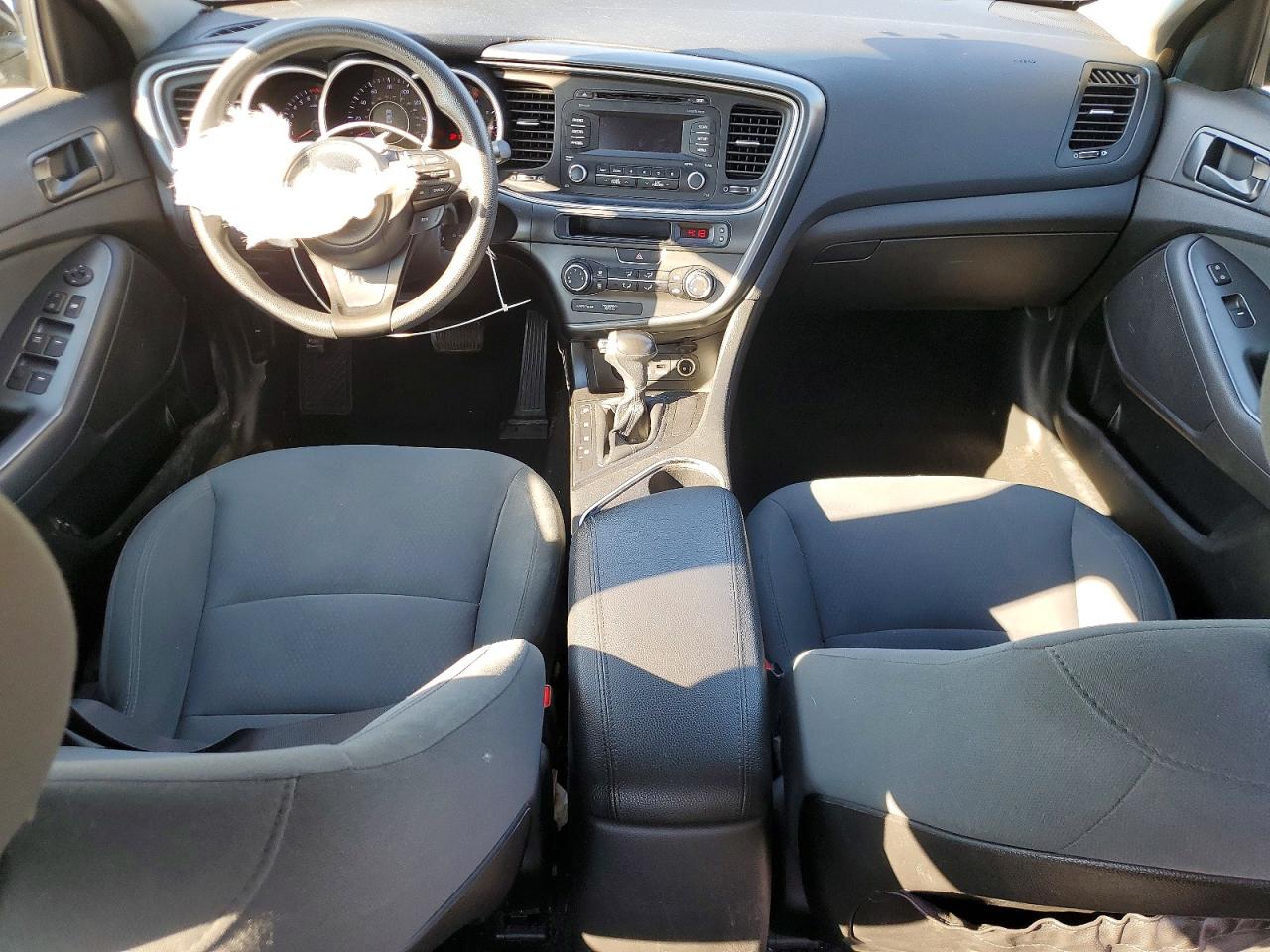 2015 KIA OPTIMA LX photo 22