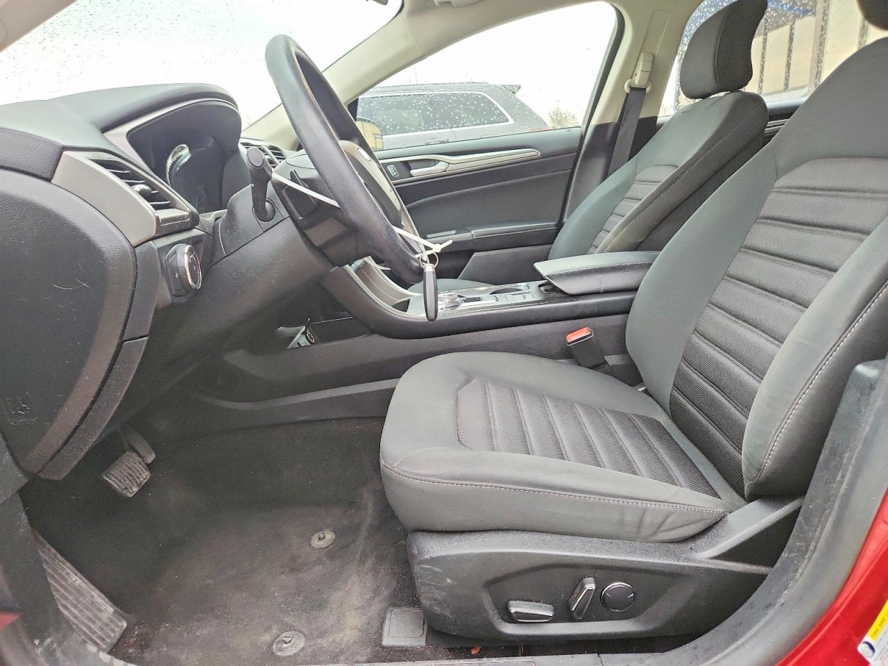 2018 FORD FUSION SE photo 7