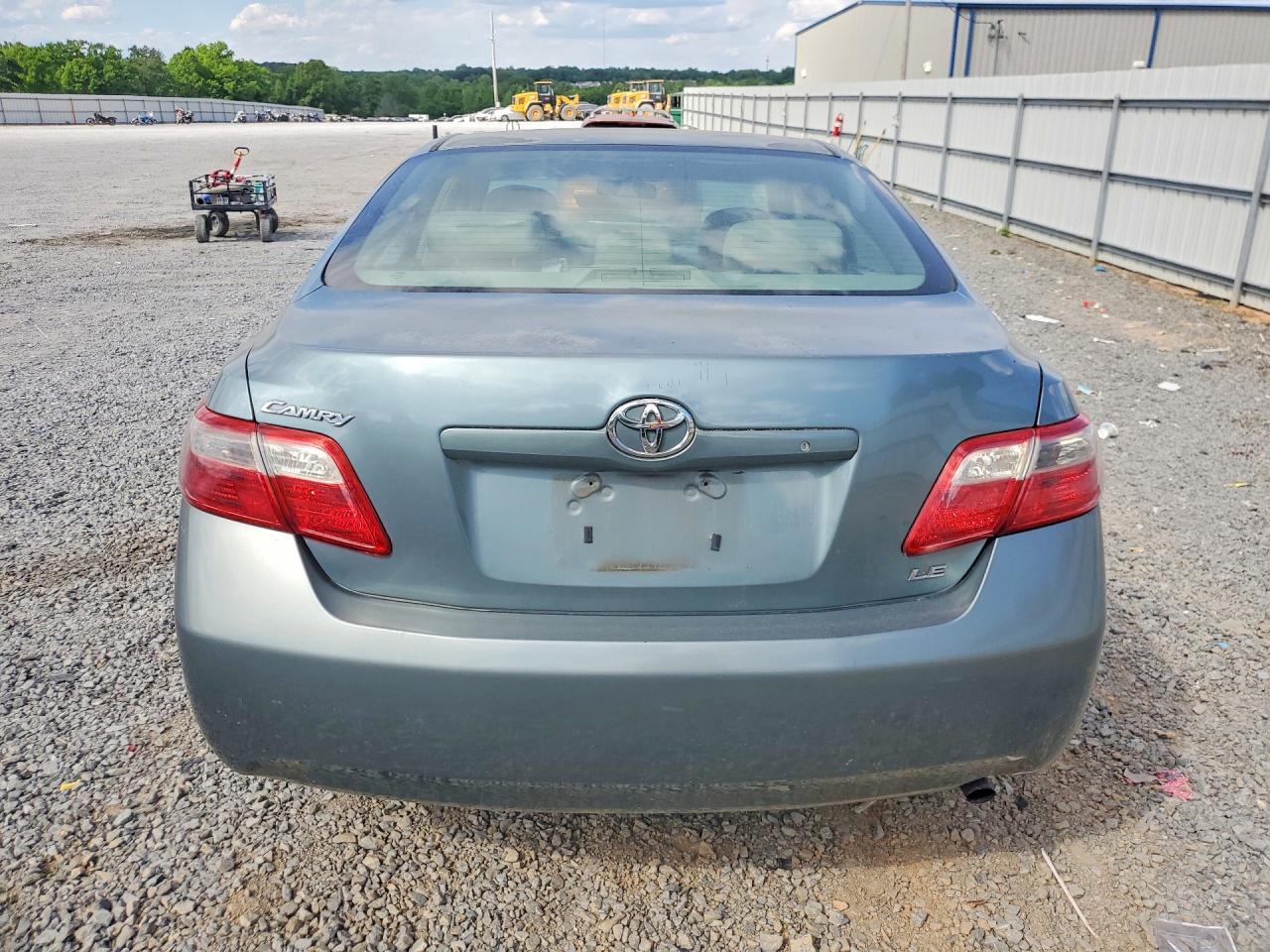 2008 TOYOTA CAMRY LE photo 11