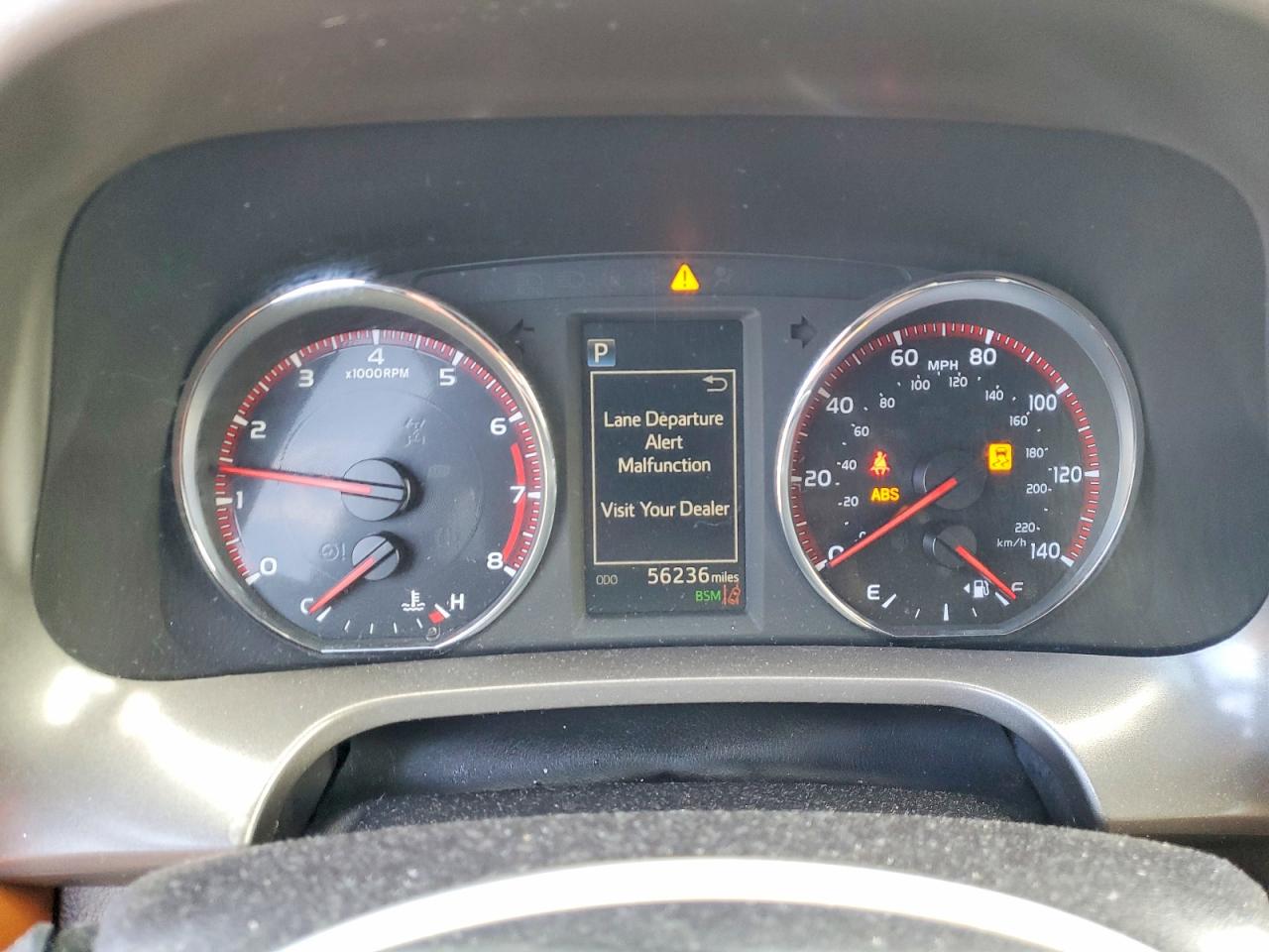 2017 TOYOTA RAV4 SE photo 25