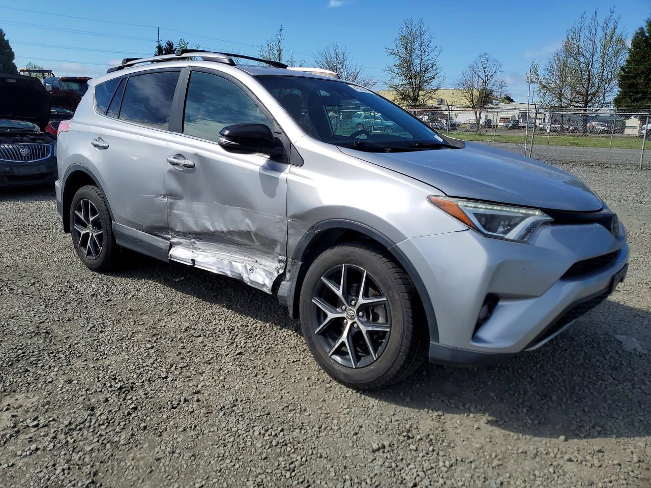 2017 TOYOTA RAV4 SE photo 10