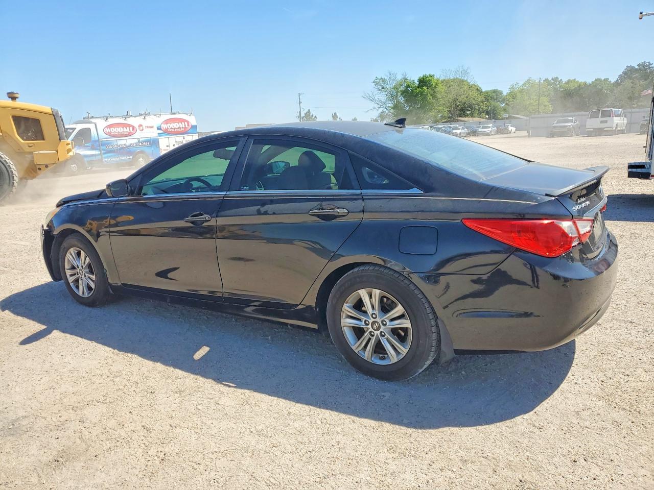 2013 HYUNDAI SONATA GLS photo 3