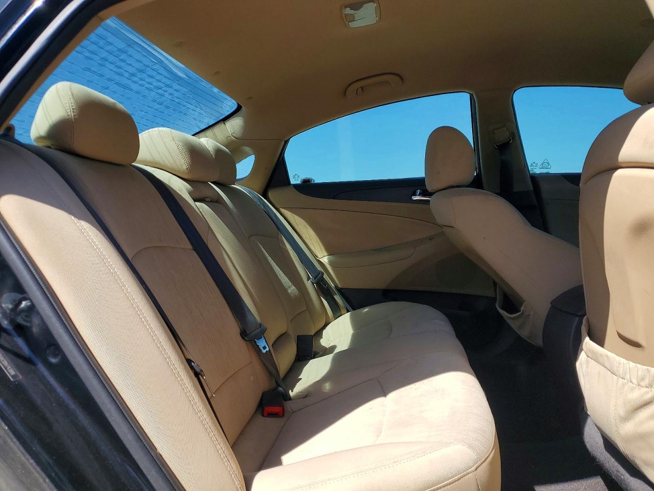 2013 HYUNDAI SONATA GLS photo 19