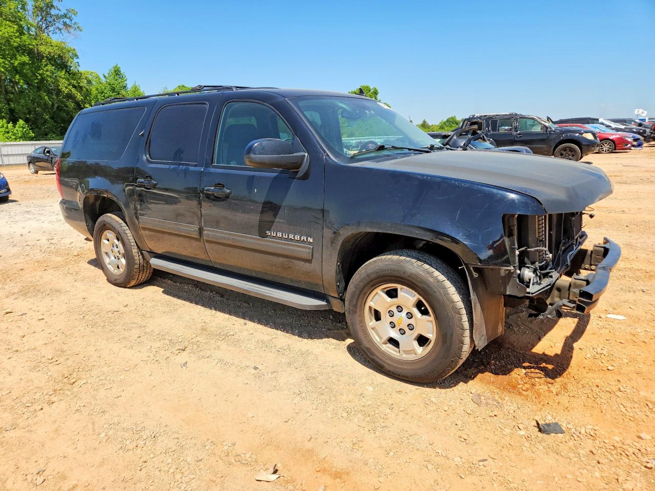 2011 CHEVROLET SUBURBAN K1500 LS photo 10