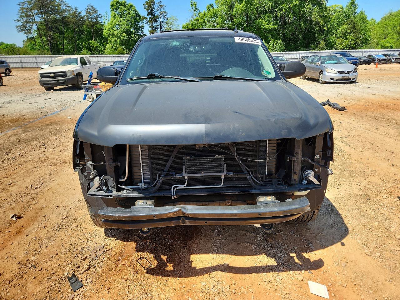 2011 CHEVROLET SUBURBAN K1500 LS photo 13