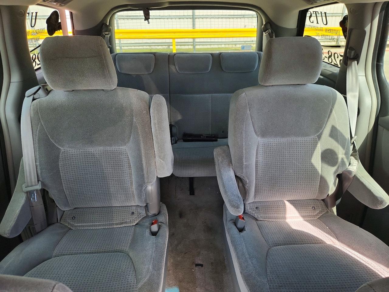 2008 TOYOTA SIENNA CE 7-PASSENGER photo 19