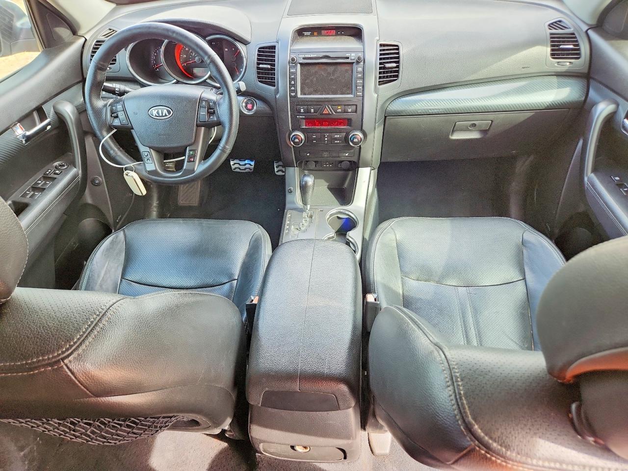2011 KIA SORENTO SX photo 15