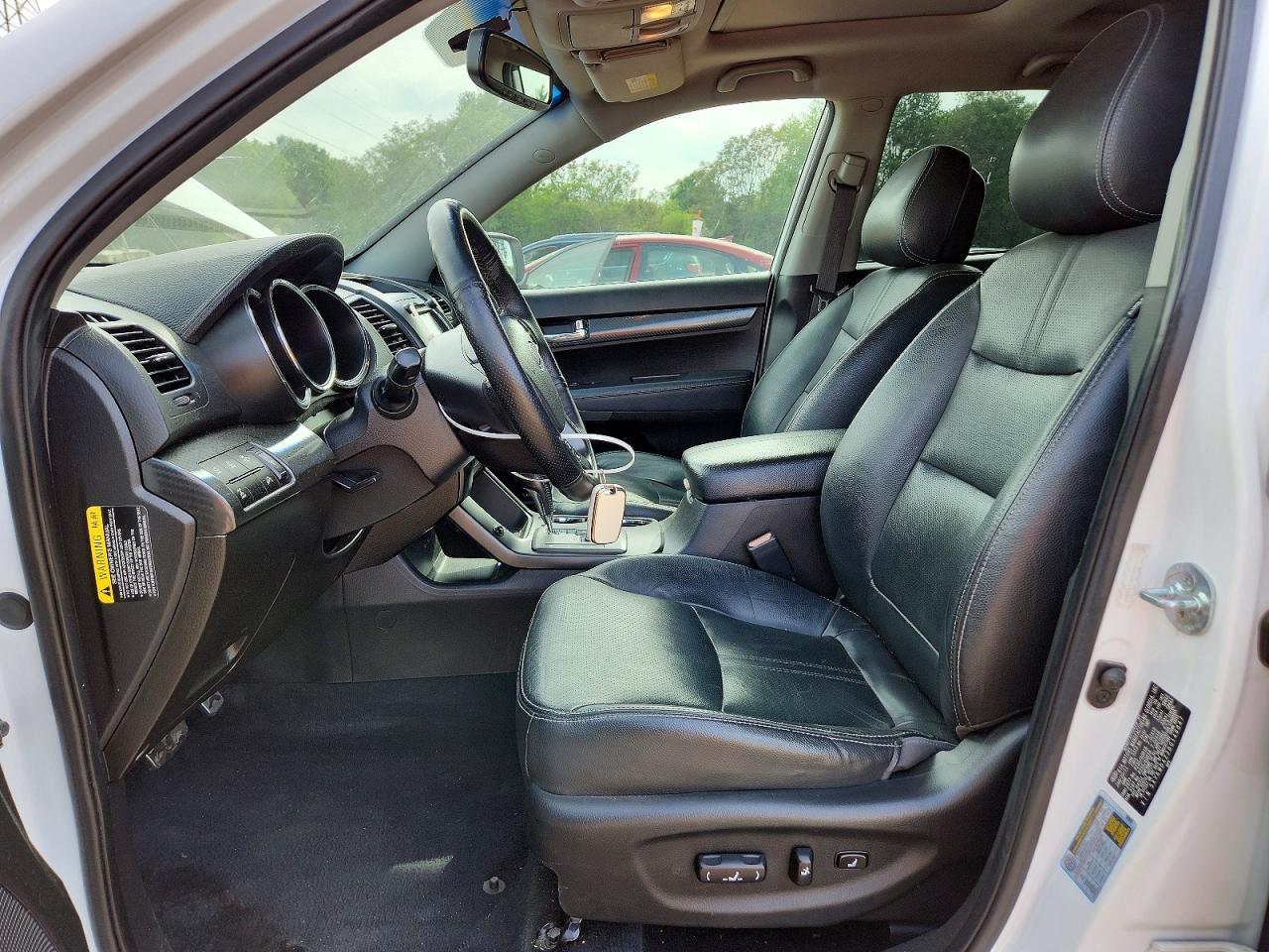 2011 KIA SORENTO SX photo 13