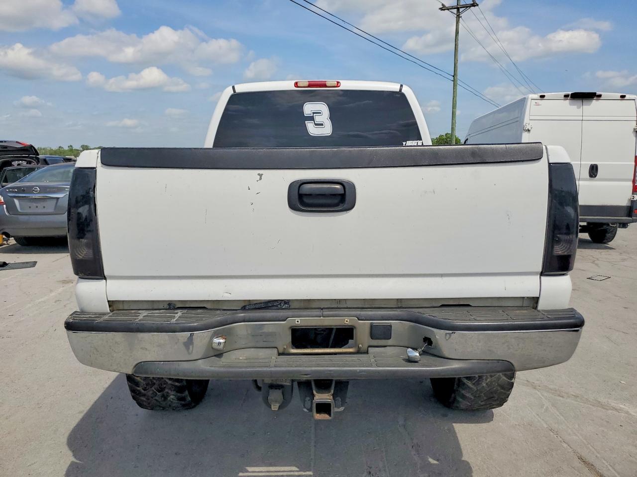 2006 GMC NEW SIERRA K1500 photo 16