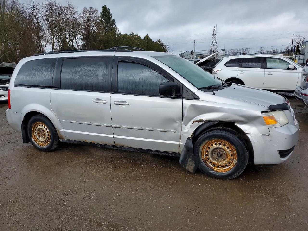 2010 DODGE GRAND CARAVAN SE photo 7