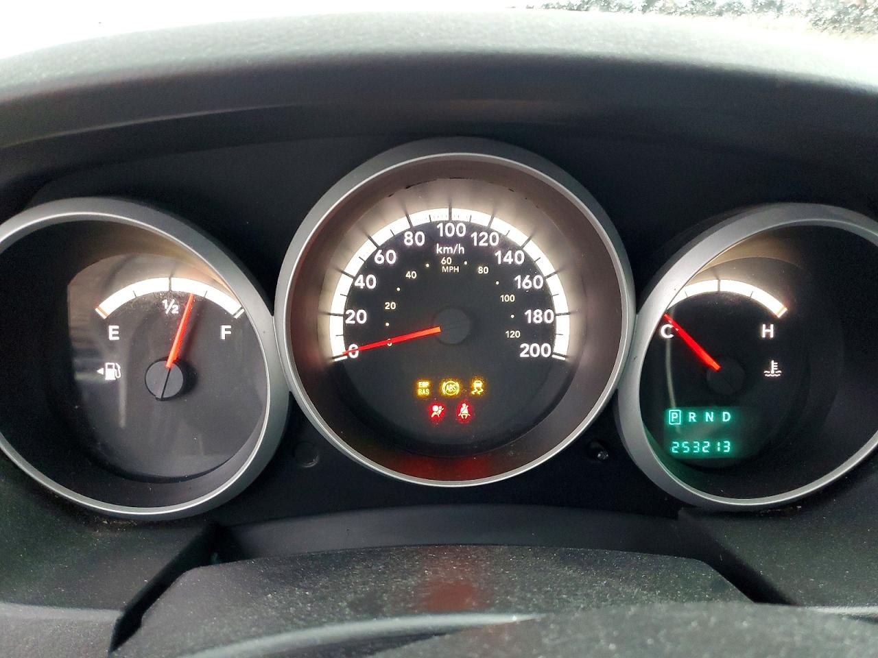 2010 DODGE GRAND CARAVAN SE photo 17