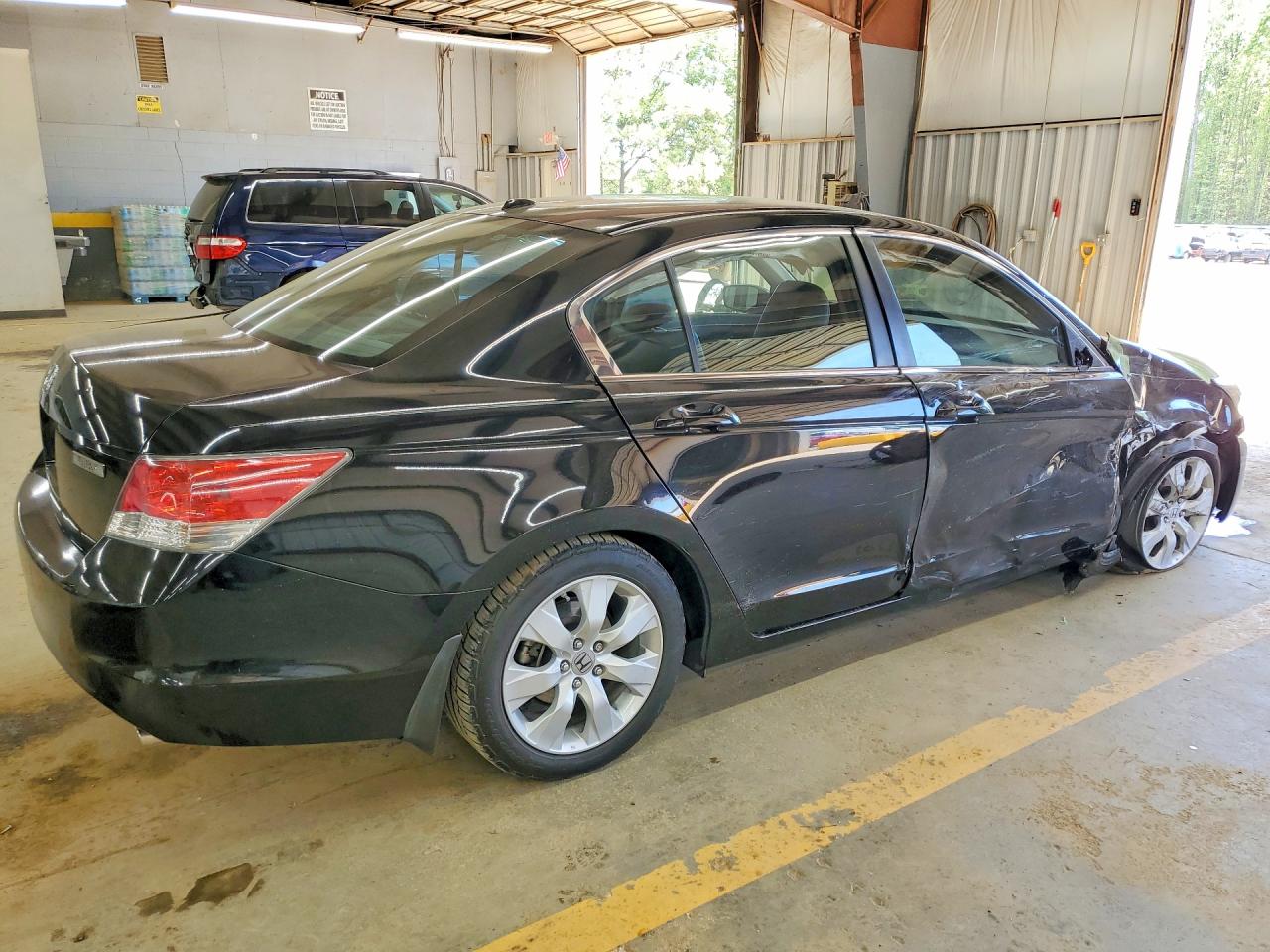 2010 HONDA ACCORD EXL photo 5