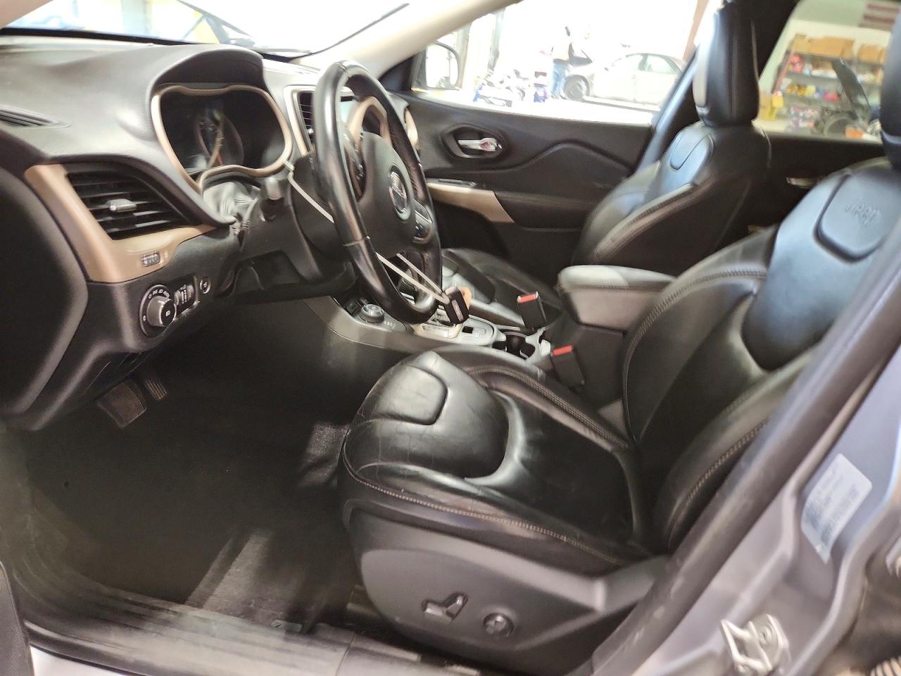 2018 JEEP CHEROKEE LIMITED photo 19