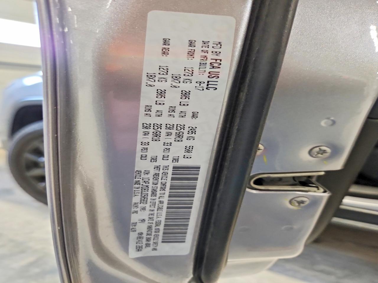 2018 JEEP CHEROKEE LIMITED photo 37