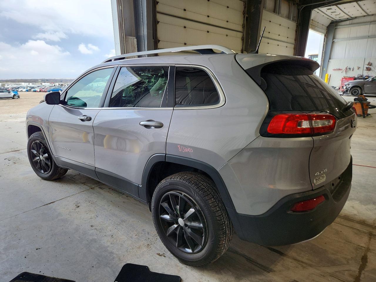 2018 JEEP CHEROKEE LIMITED photo 4