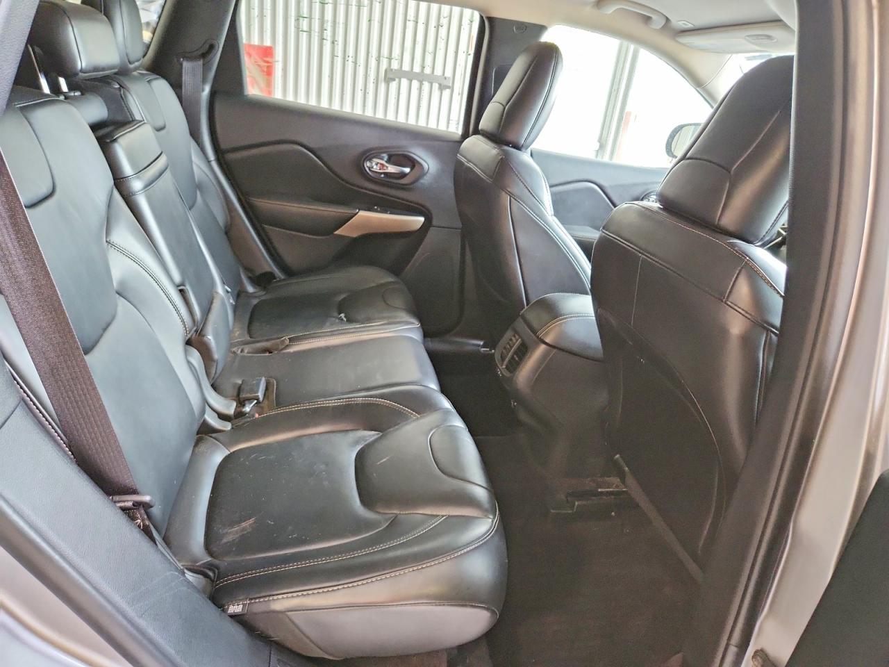 2018 JEEP CHEROKEE LIMITED photo 31