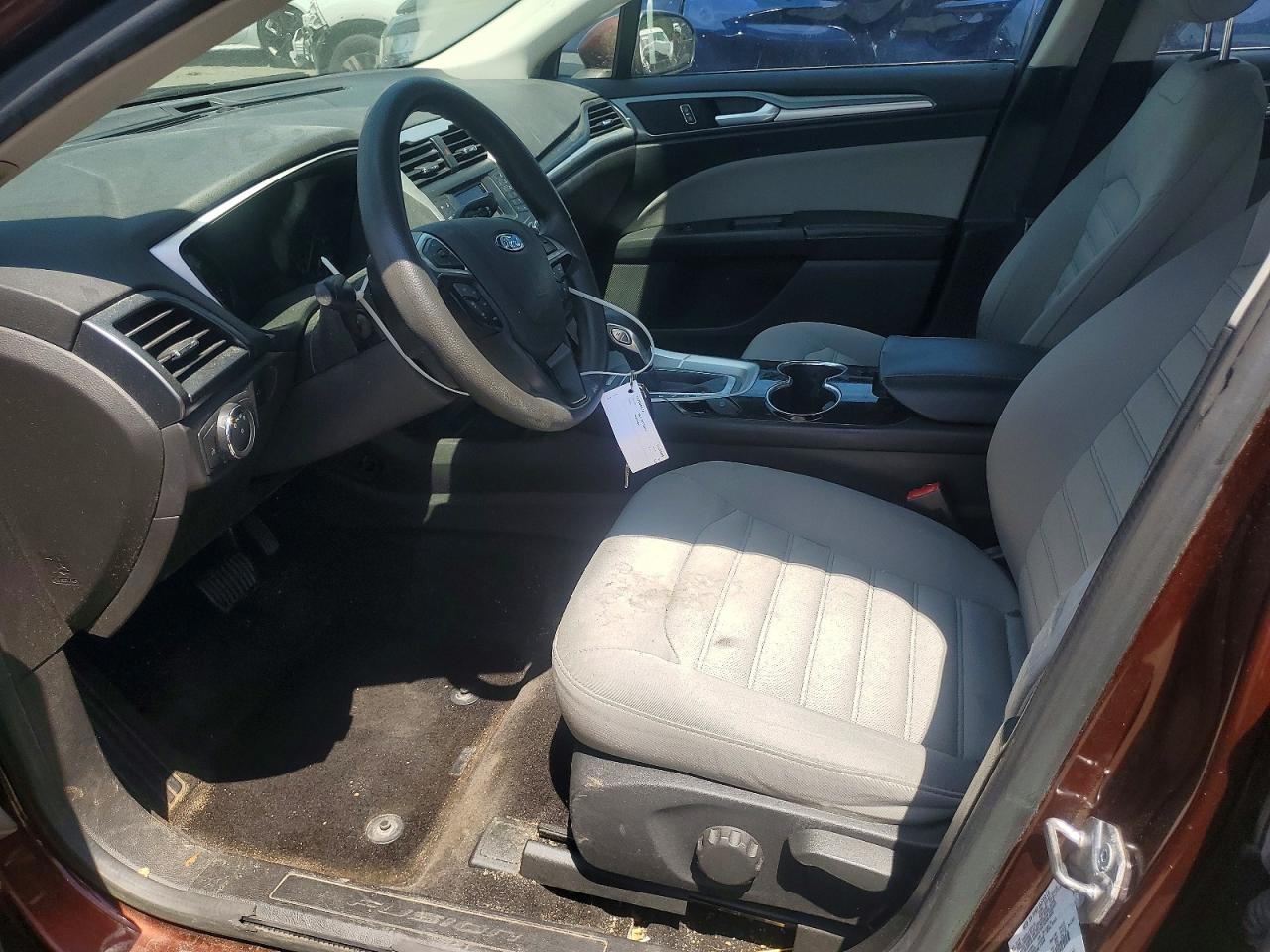 2015 FORD FUSION S photo 19