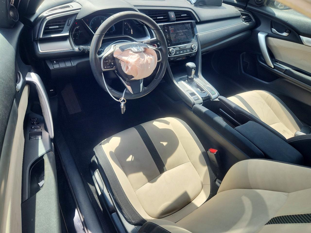 2016 HONDA CIVIC EX photo 22