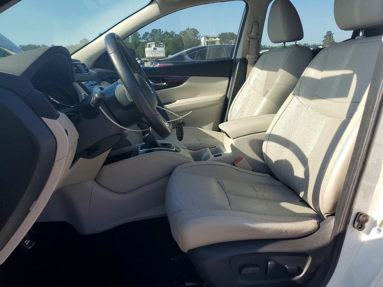 2018 NISSAN ROGUE SPORT photo 13