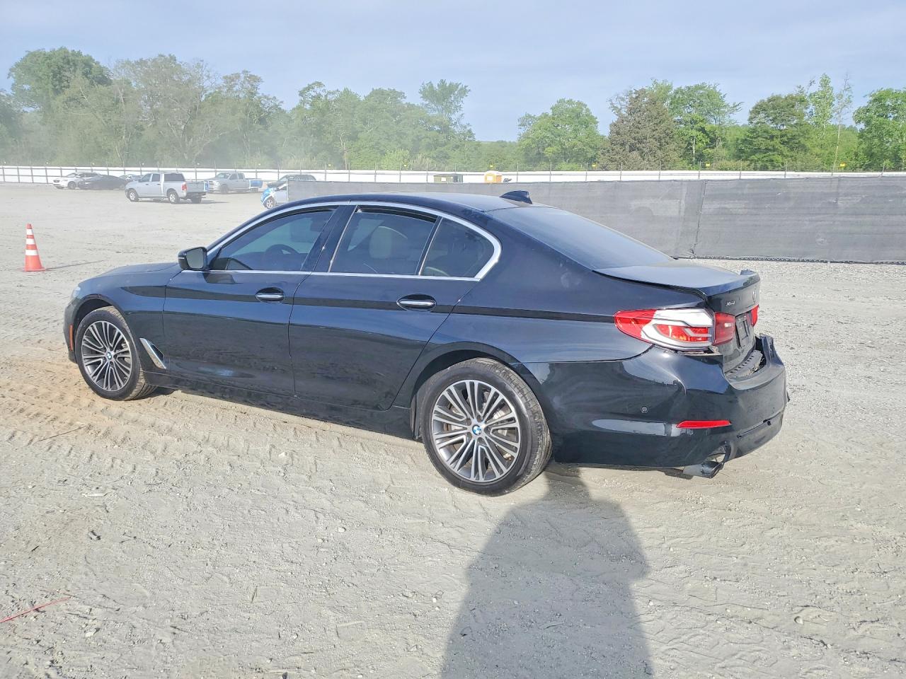 2017 BMW 530 XI photo 3
