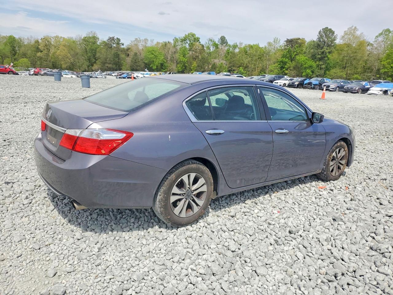 2015 HONDA ACCORD LX photo 3