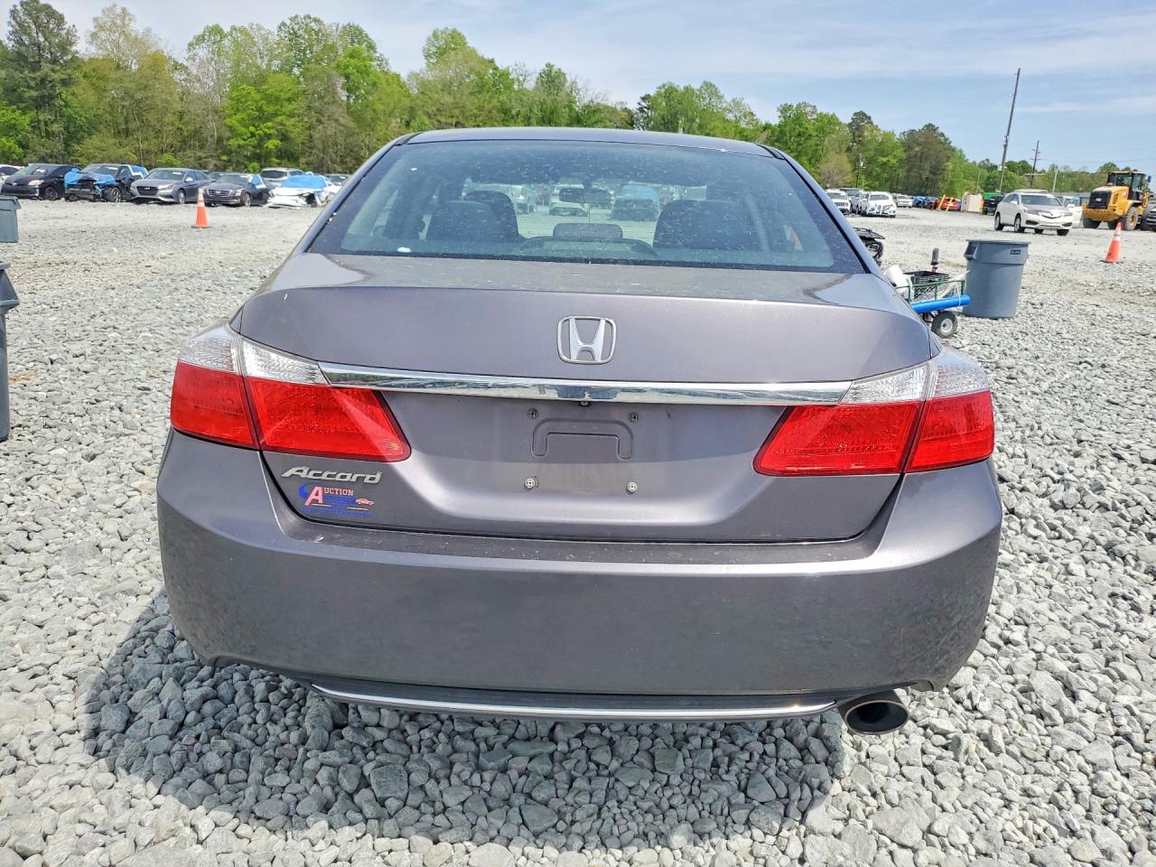 2015 HONDA ACCORD LX photo 6