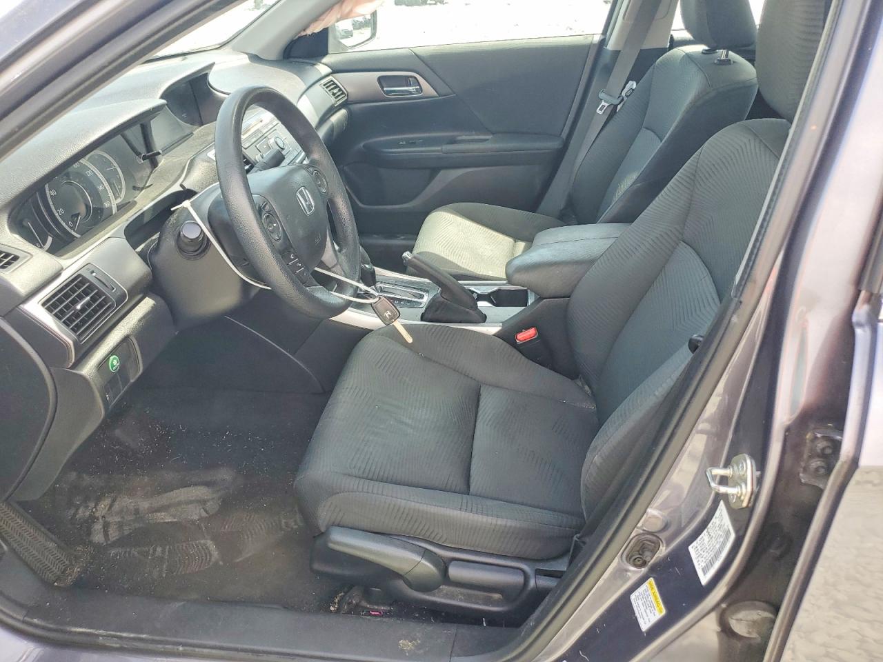 2015 HONDA ACCORD LX photo 7