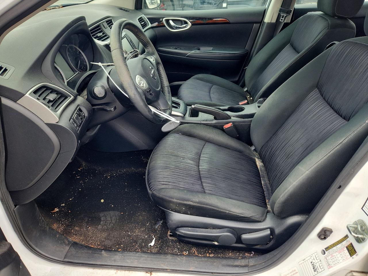 2019 NISSAN SENTRA SV photo 13