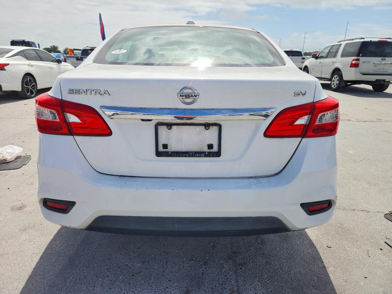 2019 NISSAN SENTRA SV photo 11