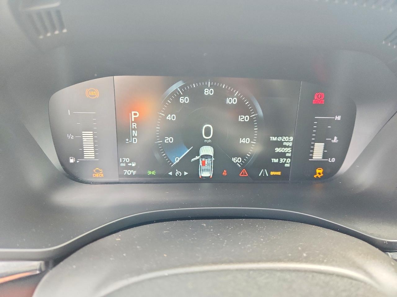 2019 VOLVO XC60 T6 MOMENTUM photo 17