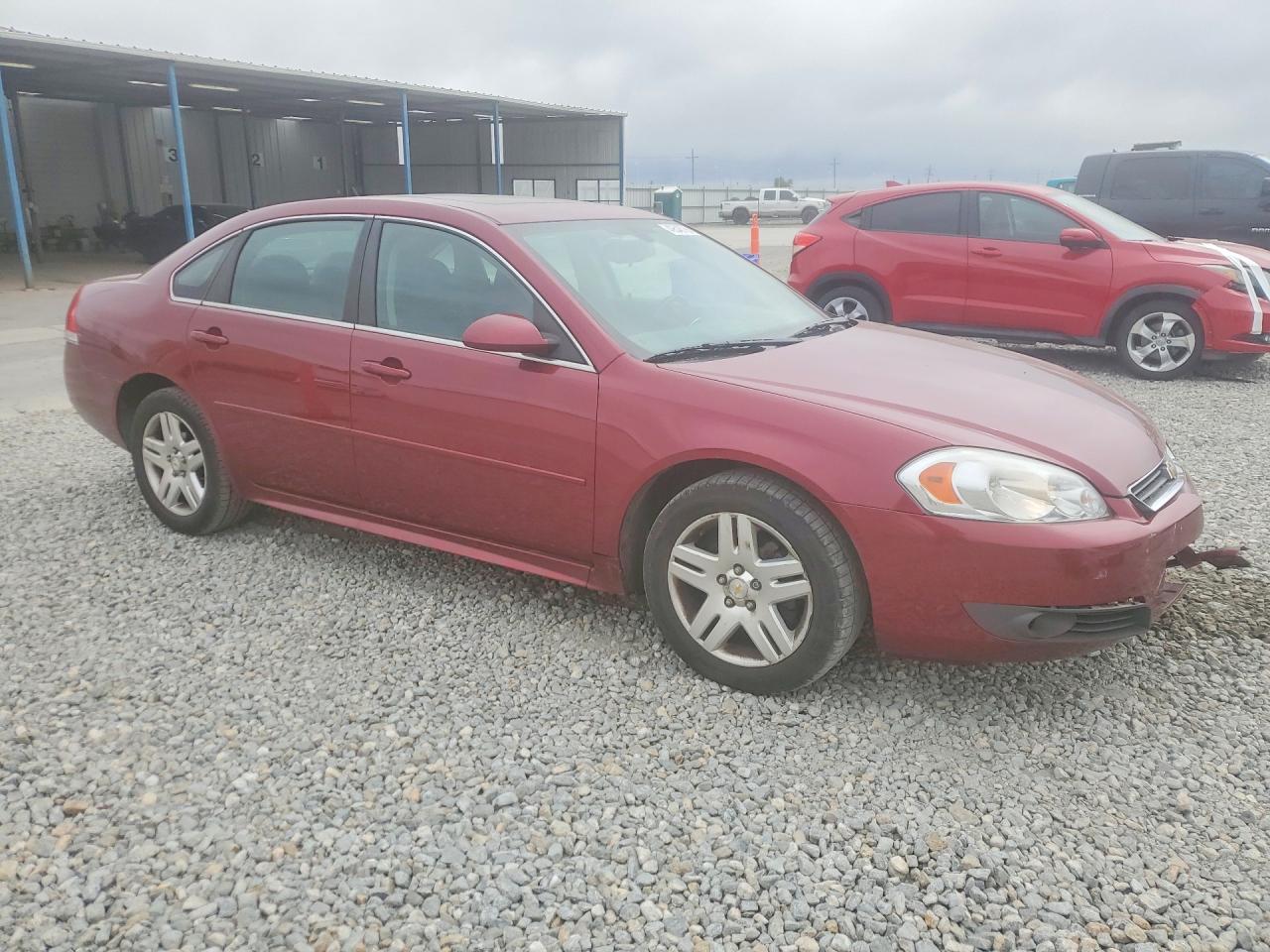 2011 CHEVROLET IMPALA LT photo 4