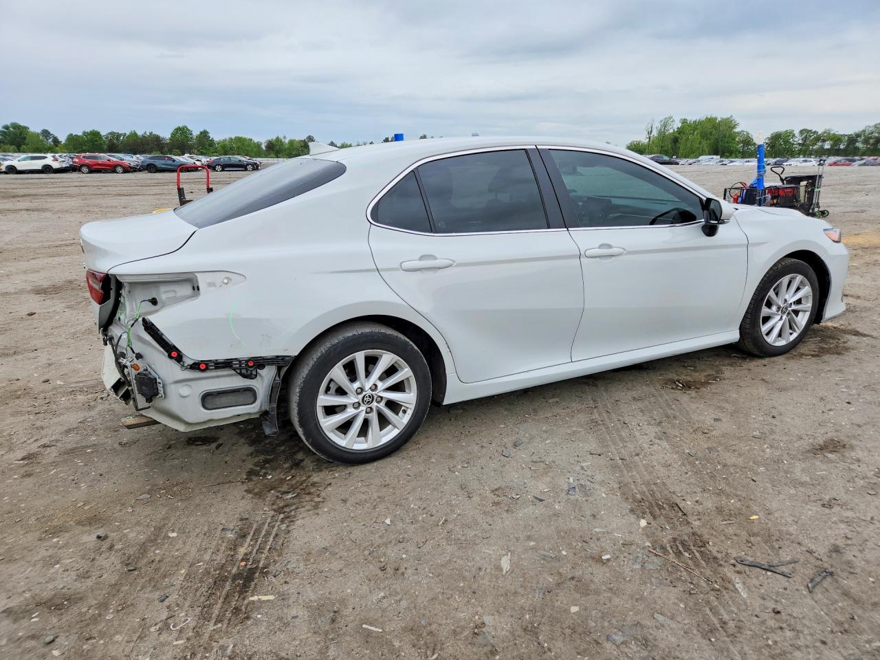 2023 TOYOTA CAMRY LE photo 7