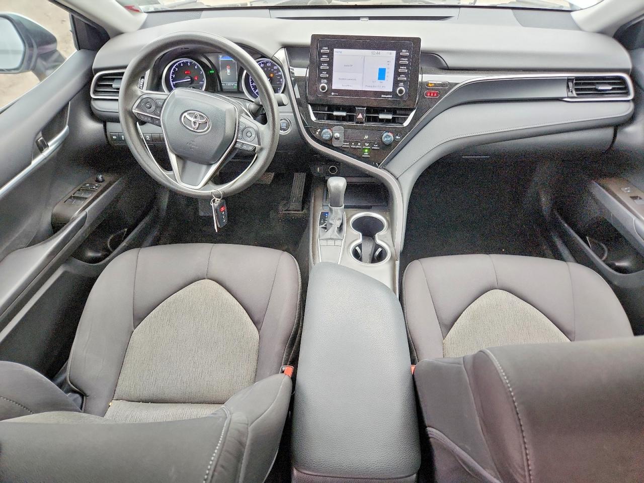 2023 TOYOTA CAMRY LE photo 22