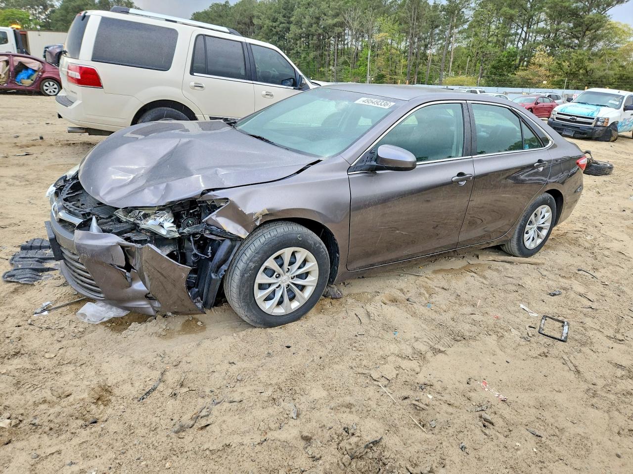 2016 TOYOTA CAMRY
