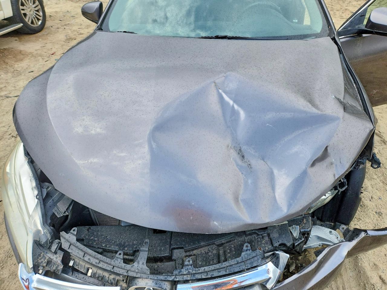 2016 TOYOTA CAMRY LE photo 21