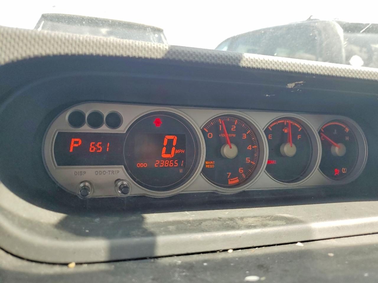 2009 TOYOTA SCION XB photo 25