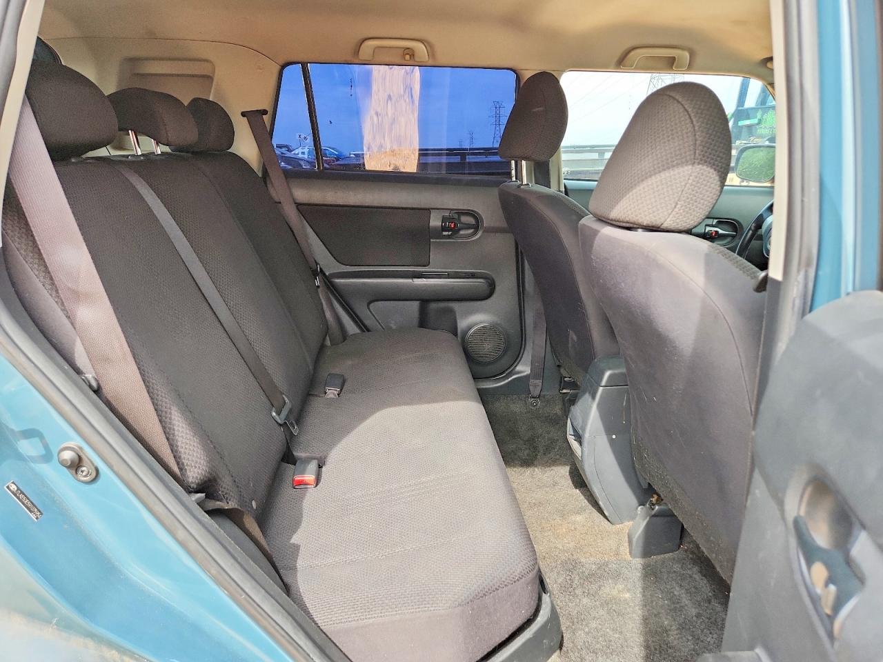2009 TOYOTA SCION XB photo 31